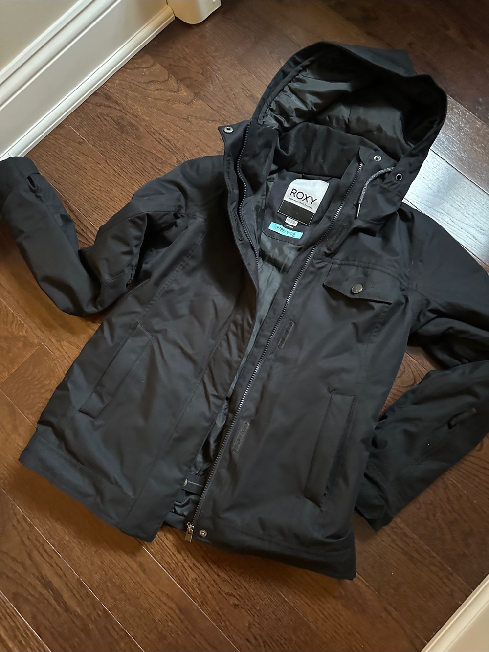 Roxy Girls' Black Hooded Ski & Snowboard Jacket